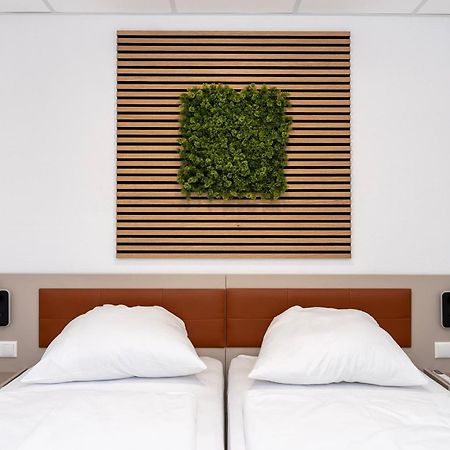 Comfort Housing Apartments Falkensee Ngoại thất bức ảnh