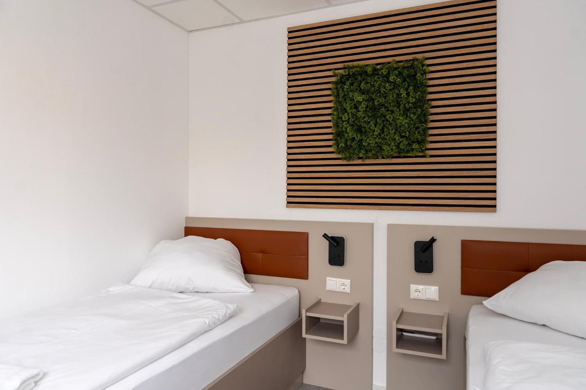 Comfort Housing Apartments Falkensee Ngoại thất bức ảnh