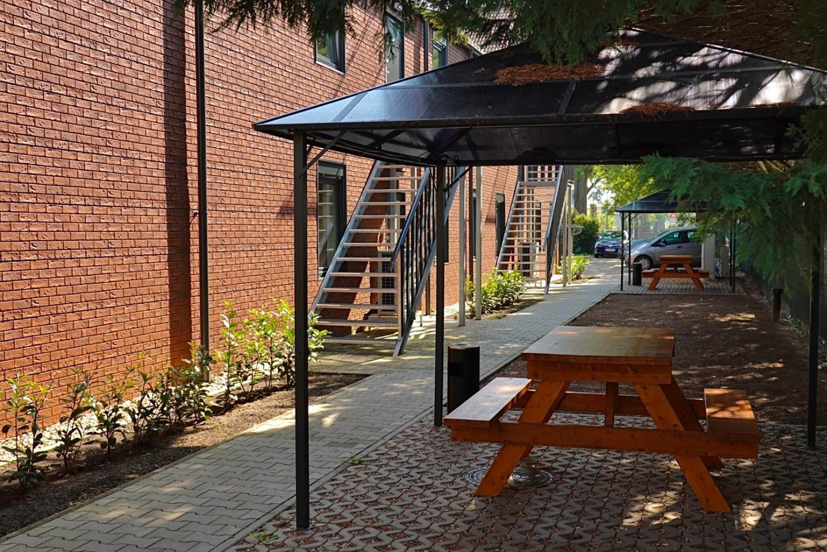 Comfort Housing Apartments Falkensee Ngoại thất bức ảnh